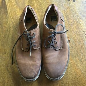 Johnson and Murphy Men’s Plain toe sheepskin